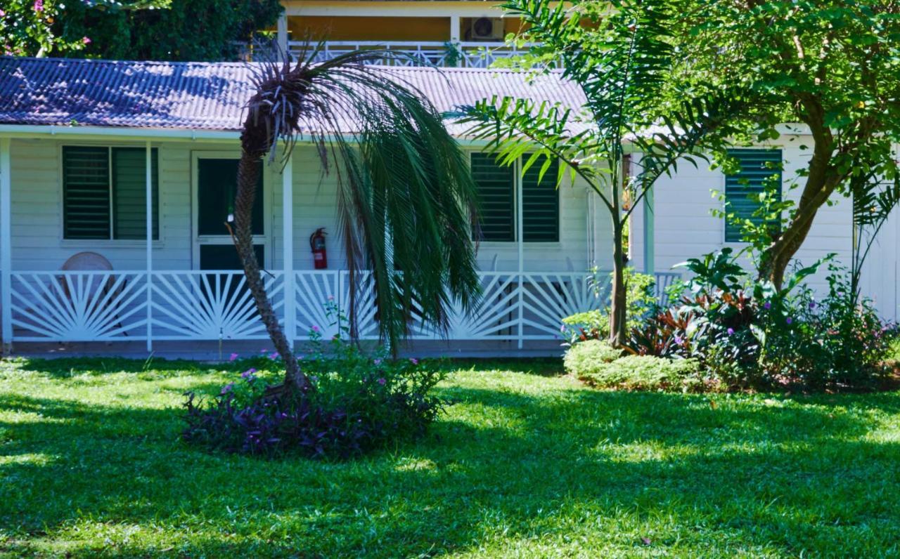 Yellow Bird Sea Negril Exterior photo